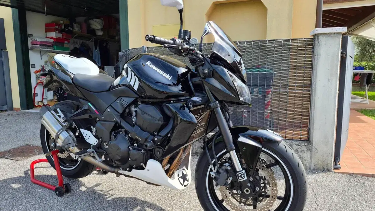 Kawasaki Z 750 (2007 - 14)  (5)