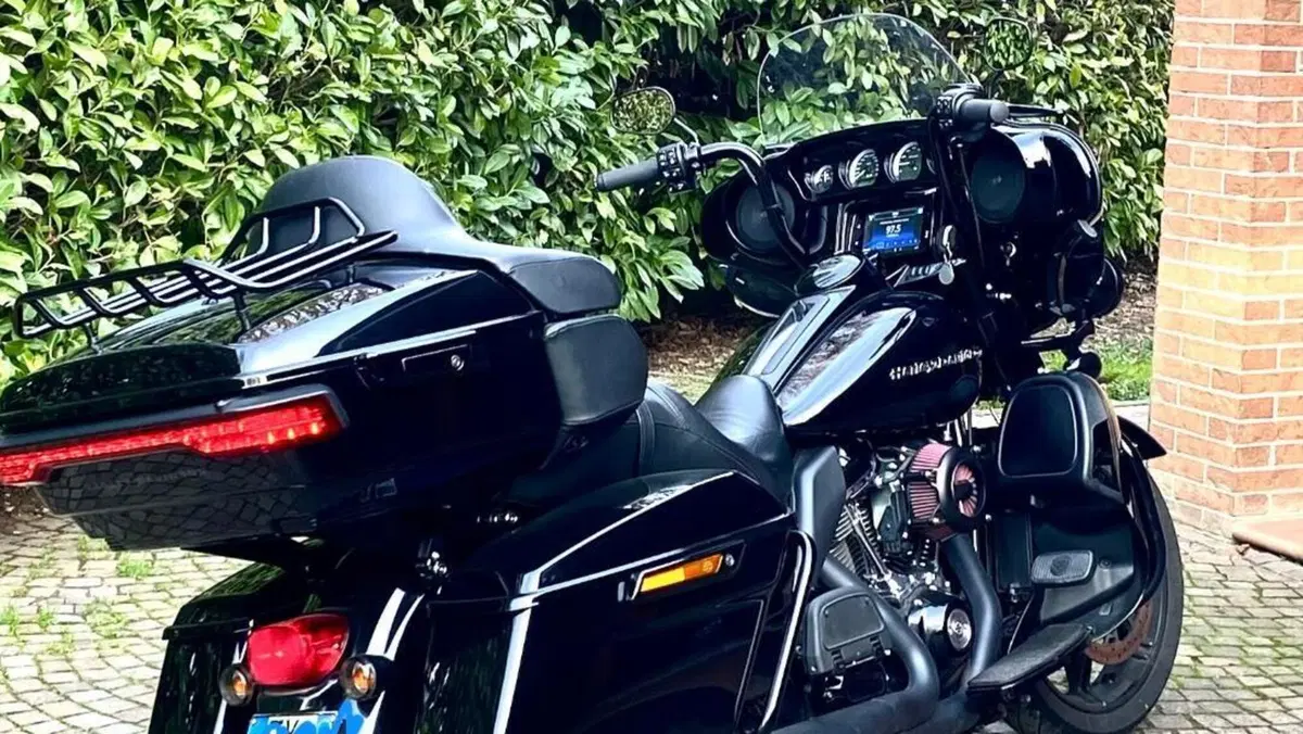 Harley-Davidson 114 Electra Glide Ultra Limited (2021 - 22) - FLHTK  (2)