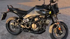Husqvarna Svartpilen 401 (2024 - 26) 