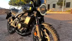 Husqvarna Svartpilen 401 (2024 - 26)  (5)