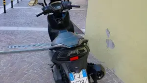 Kymco Agility 350i NN R16 (2023 - 26)  (3)