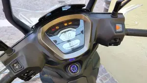 Kymco Agility 350i NN R16 (2023 - 26)  (4)