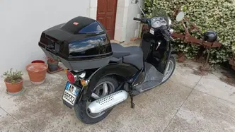 Aprilia Scarabeo 125 (1999 - 06) usata
