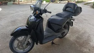 Aprilia Scarabeo 125 (1999 - 06)  (3)