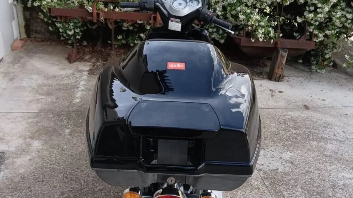Aprilia Scarabeo 125 (1999 - 06)  (4)