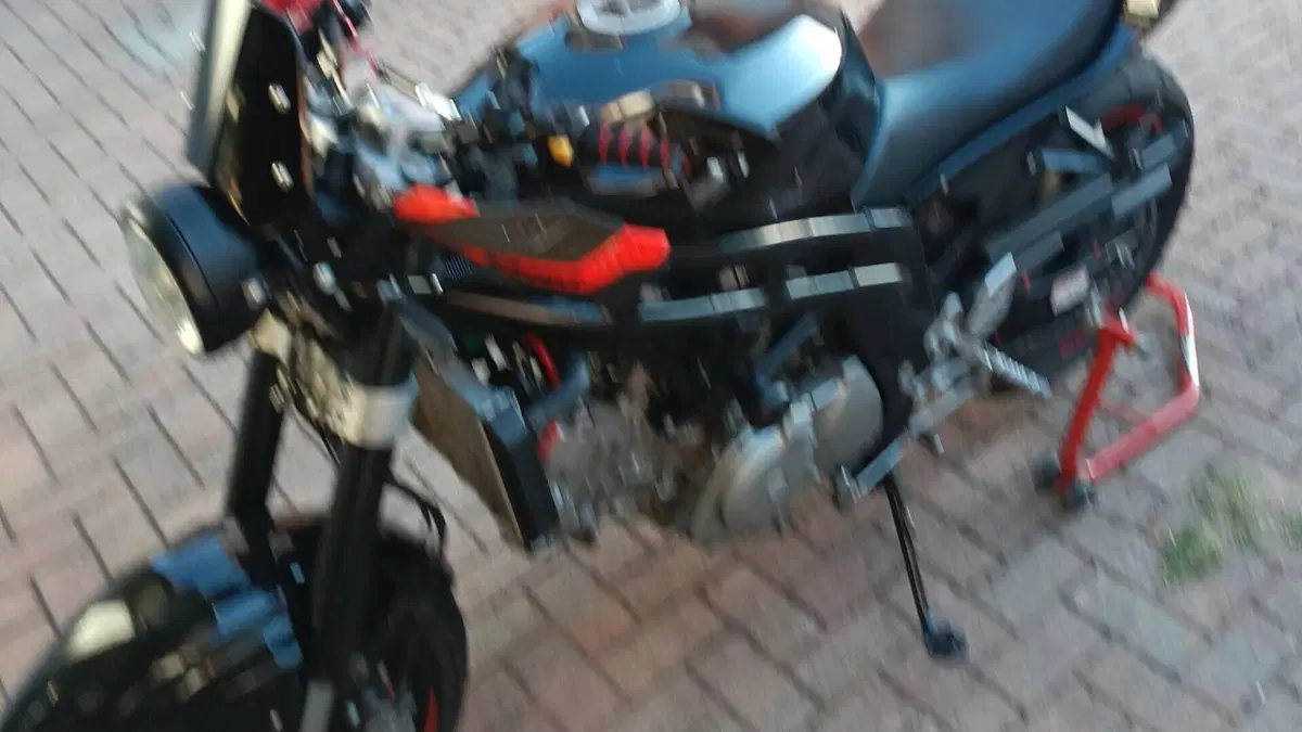 Hyosung Comet GT 650 P (2004 - 16)  (3)