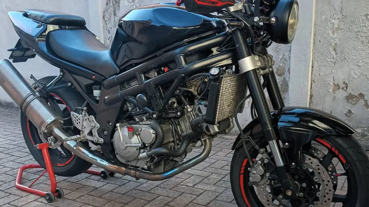 Hyosung Comet GT 650 P (2004 - 16) 