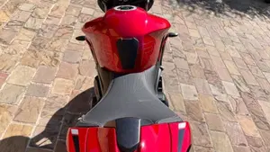 Triumph Street Triple 765 RS (2023 - 26)  (4)