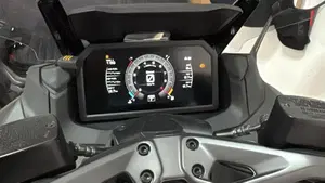 Yamaha T-Max 560 Tech Max (2025 - 26)  (3)