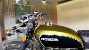 Honda   (3)