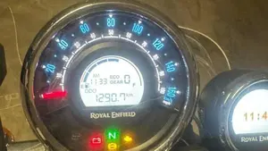 Royal Enfield Meteor 350 (2021 - 26)  (5)