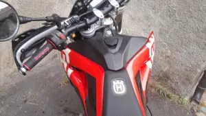 Husqvarna SM 610 (2008)  (9)