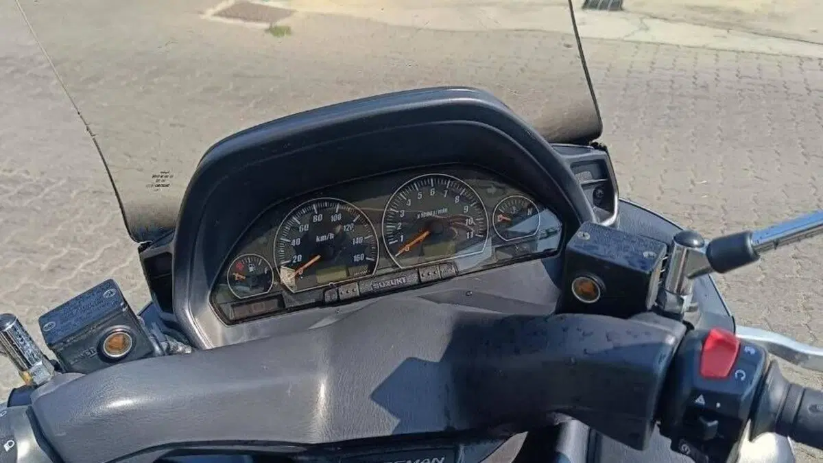 Suzuki Burgman AN 400 (2006 - 07)  (8)