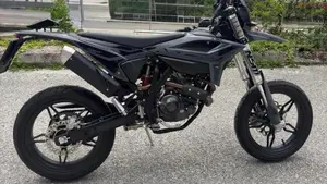 Betamotor RR 125 4T Motard R (2025 - 26)  (6)