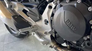 Bmw F 900 R (2025 - 27)  (9)