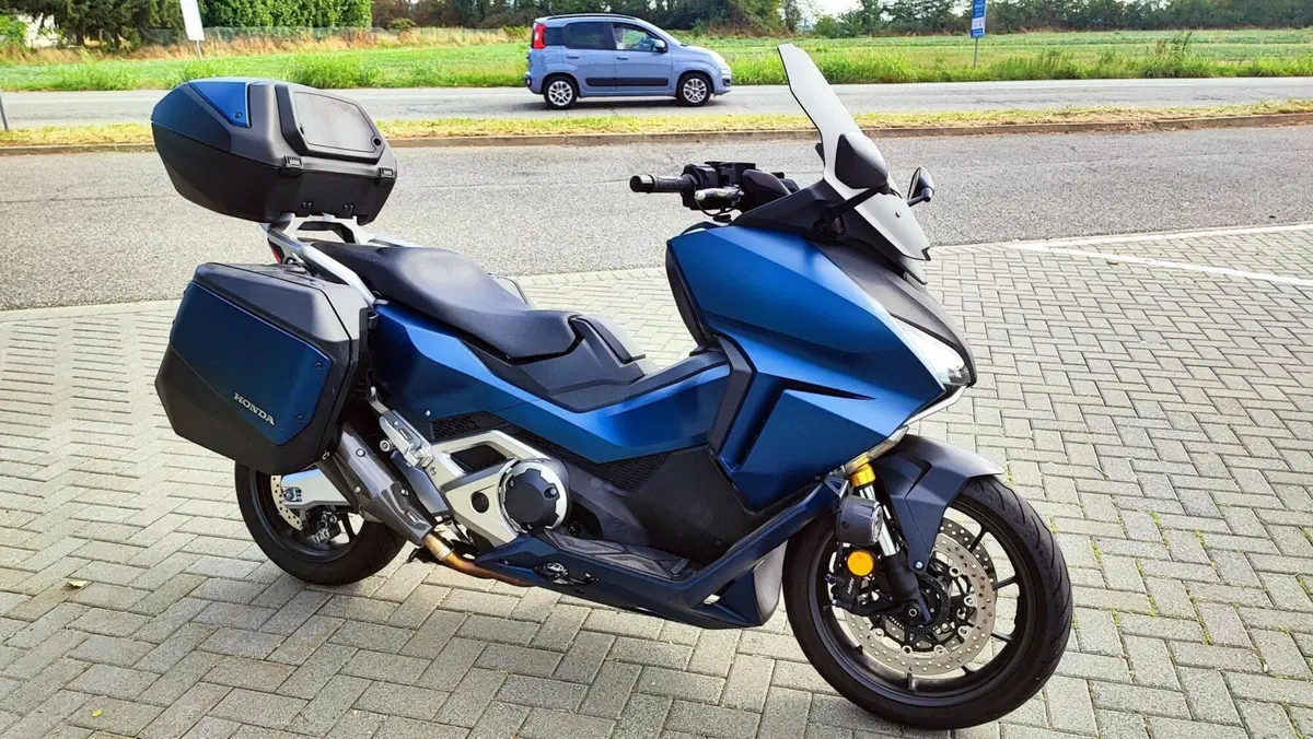 Honda Forza 750 DCT Travel (2021 - 24)  (2)