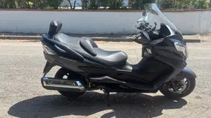 Suzuki Burgman AN 400 Z ABS (2011 - 14)  (4)