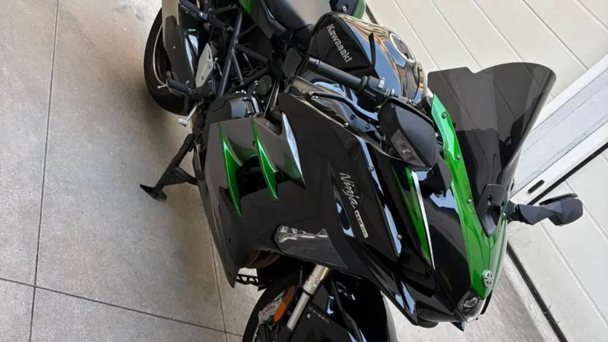 Kawasaki Ninja H2 SX SE Performance Tourer (2024 - 26)  (3)