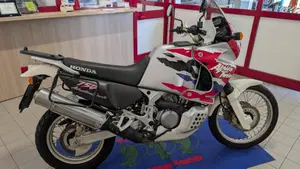 Honda   (4)