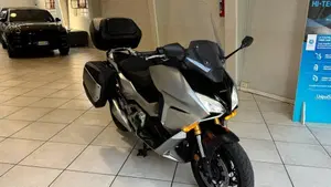 Honda Forza 750 DCT Travel (2021 - 24)  (4)