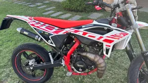 Betamotor RR 50 Motard Sport (2021 - 26)  (2)