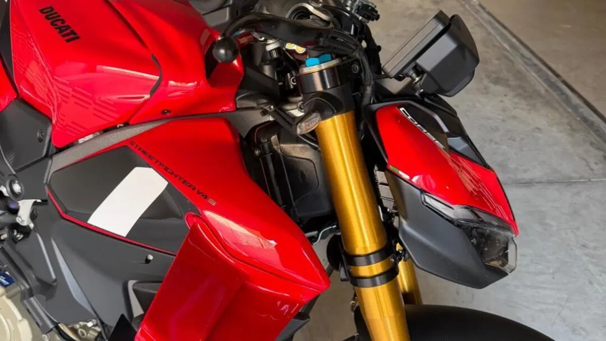 Ducati Streetfighter V4 S (2025 - 26)  (2)