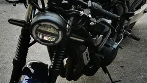 Yamaha FZS 600 Fazer (2002 - 03)  (4)