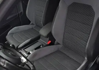 Volkswagen e-Golf 115 CV (5)