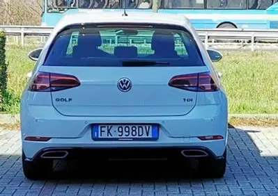 Volkswagen e-Golf 115 CV (8)