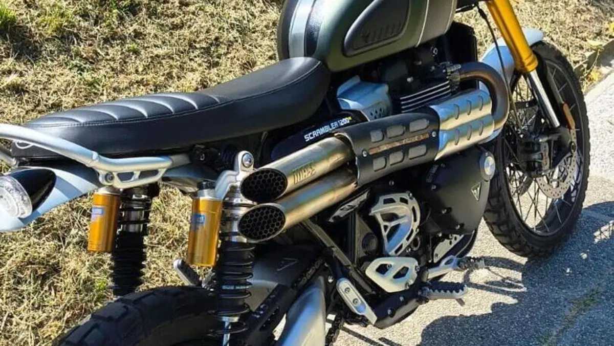 Triumph Scrambler 1200 XE (2021 - 23)  (3)