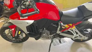 Ducati Multistrada V4 S (2021 - 24)  (4)