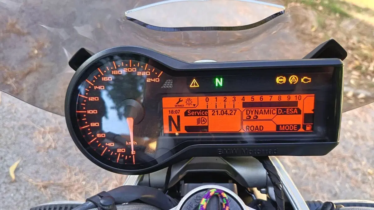 Bmw R 1200 R Black Edition (2017 - 18)  (10)