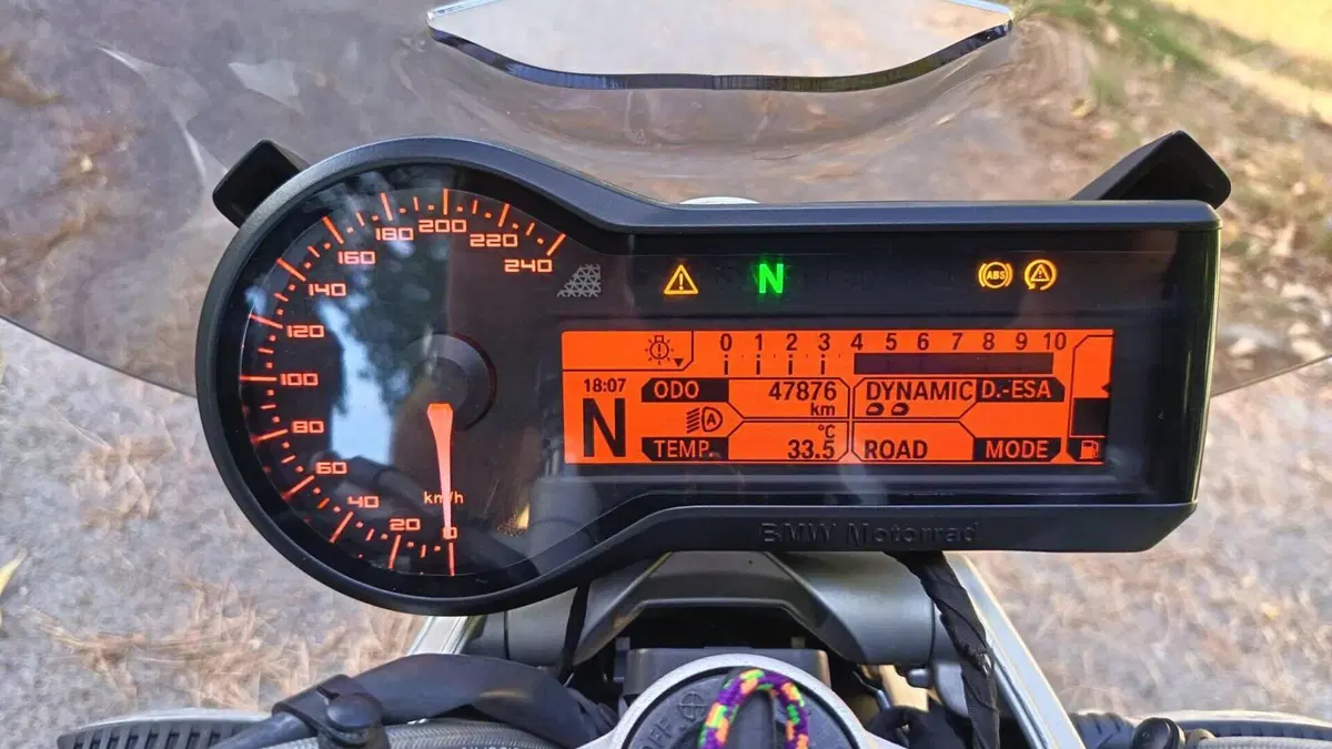 Bmw R 1200 R Black Edition (2017 - 18)  (11)