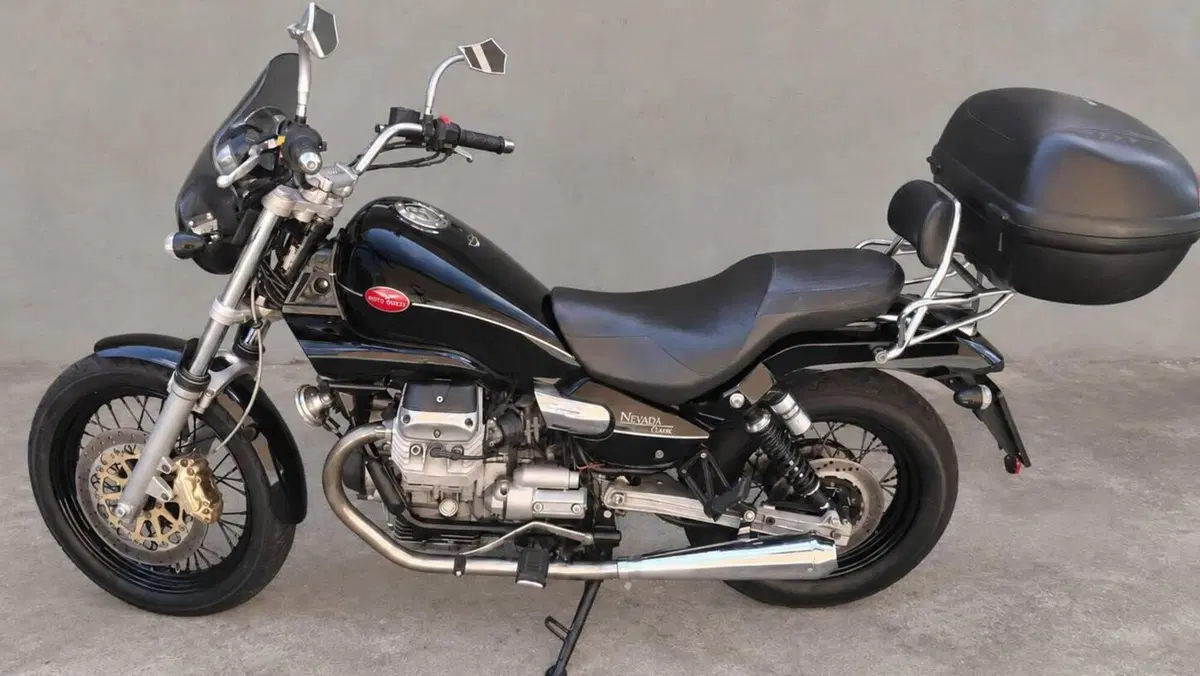 Moto Guzzi Nevada 750 Classic i.e. (2004 - 06)  (2)