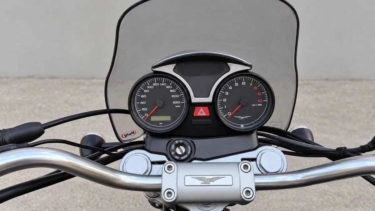 Moto Guzzi Nevada 750 Classic i.e. (2004 - 06)  (16)