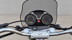 Moto Guzzi Nevada 750 Classic i.e. (2004 - 06)  (16)