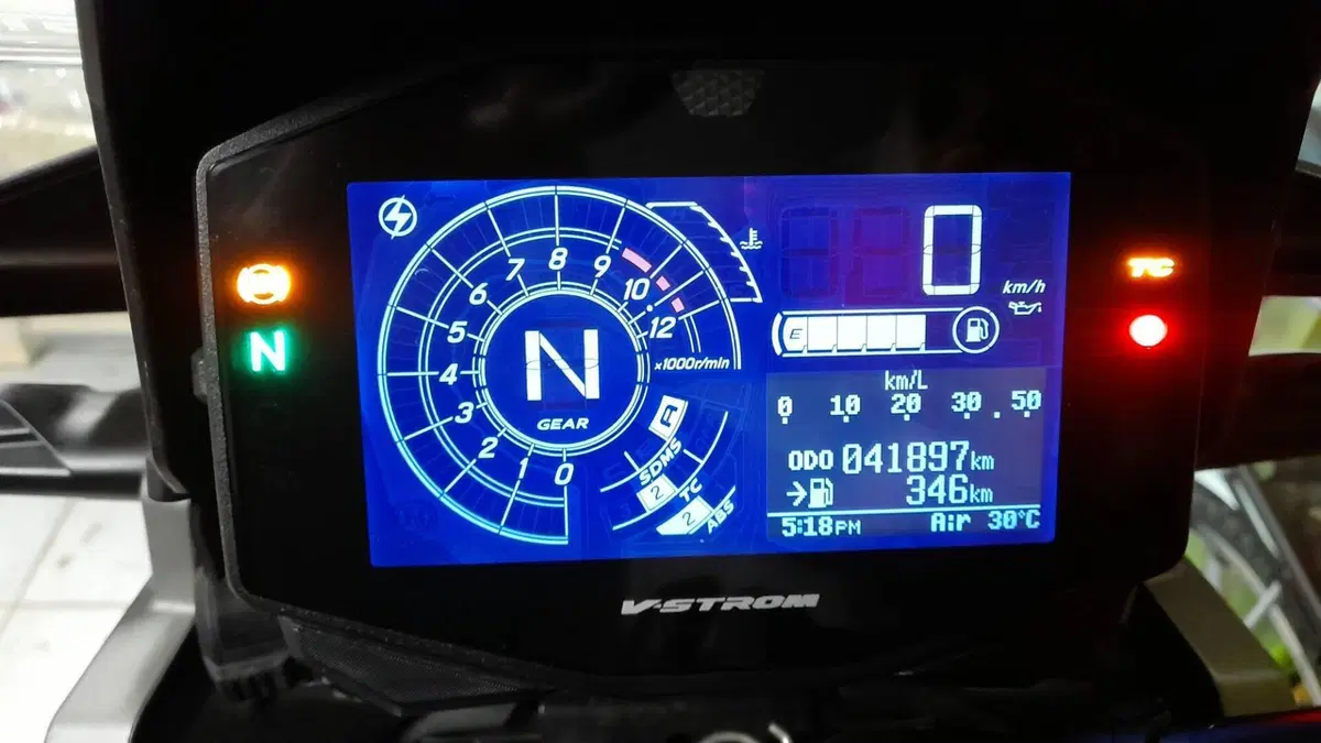 Suzuki V-Strom 1050XT Pro (2020 - 23)  (11)