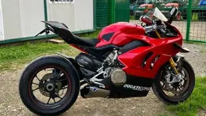 Ducati Panigale V4 S 1100 (2018 - 19)  (2)