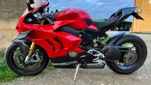 Ducati Panigale V4 S 1100 (2018 - 19)  (3)