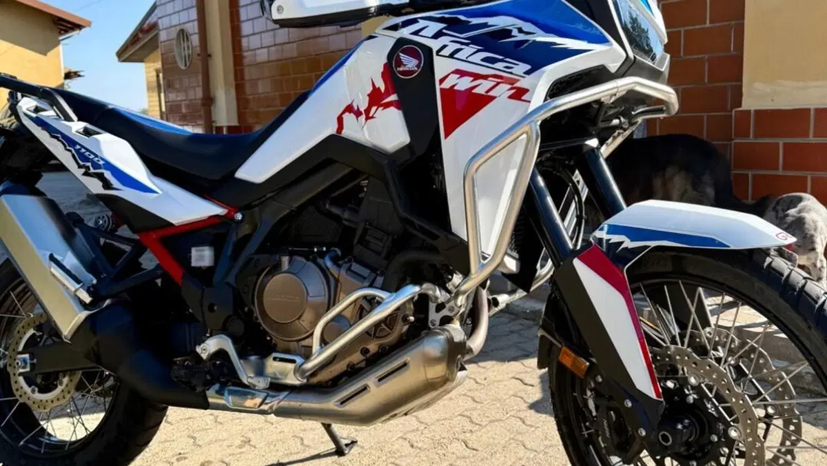 Honda Africa Twin CRF 1100L ES (2024 - 26)  (2)
