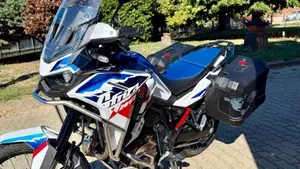 Honda Africa Twin CRF 1100L ES (2024 - 26)  (5)