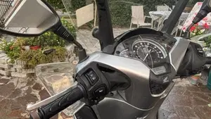 Honda SH 125i (2017 - 19)  (3)