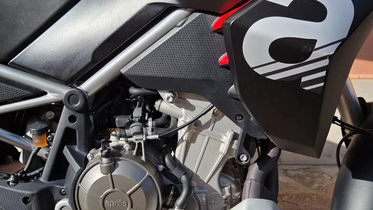 Aprilia Tuareg 660 (2022 - 24)  (3)