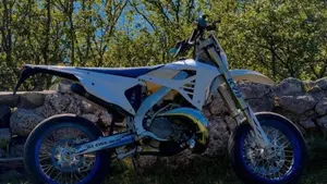Tm Moto SMR 300 ES Fi 2T (2023 - 24)  (2)