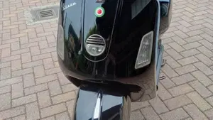Vespa GTS 250 i.e.  (4)