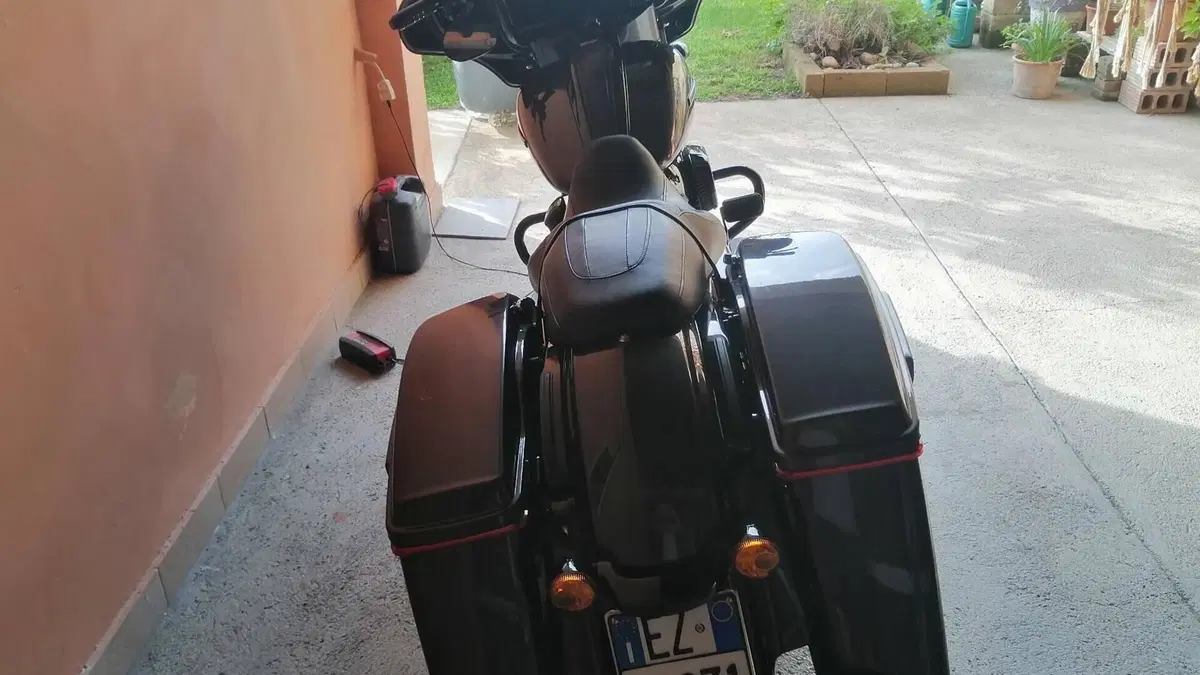 Harley-Davidson 114 Street Glide Special (2019 - 20) - FLHXS  (3)