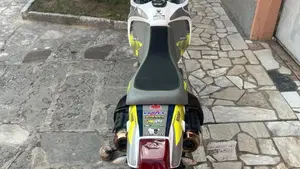 Honda NX 650 Dominator (1991 - 95)  (3)