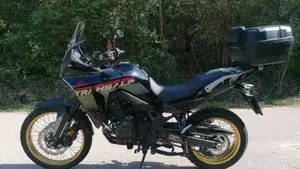 Honda Transalp XL750 (2025)  (2)
