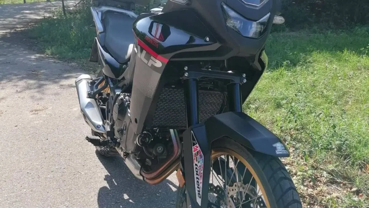 Honda Transalp XL750 (2025)  (9)
