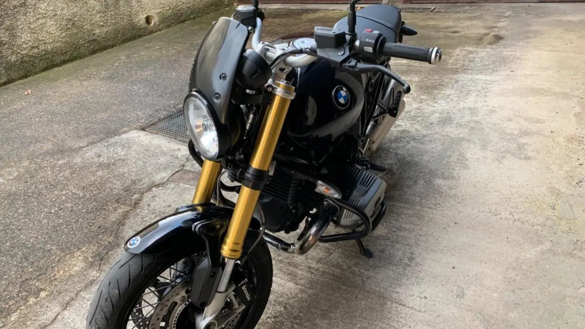 Bmw R nineT 1200 (2014 - 16)  (2)